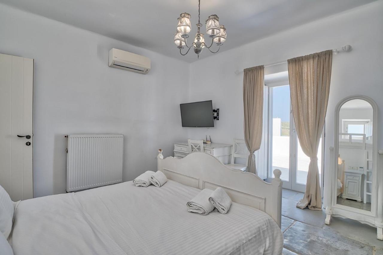 Villa Yialos Antiparos Exterior photo